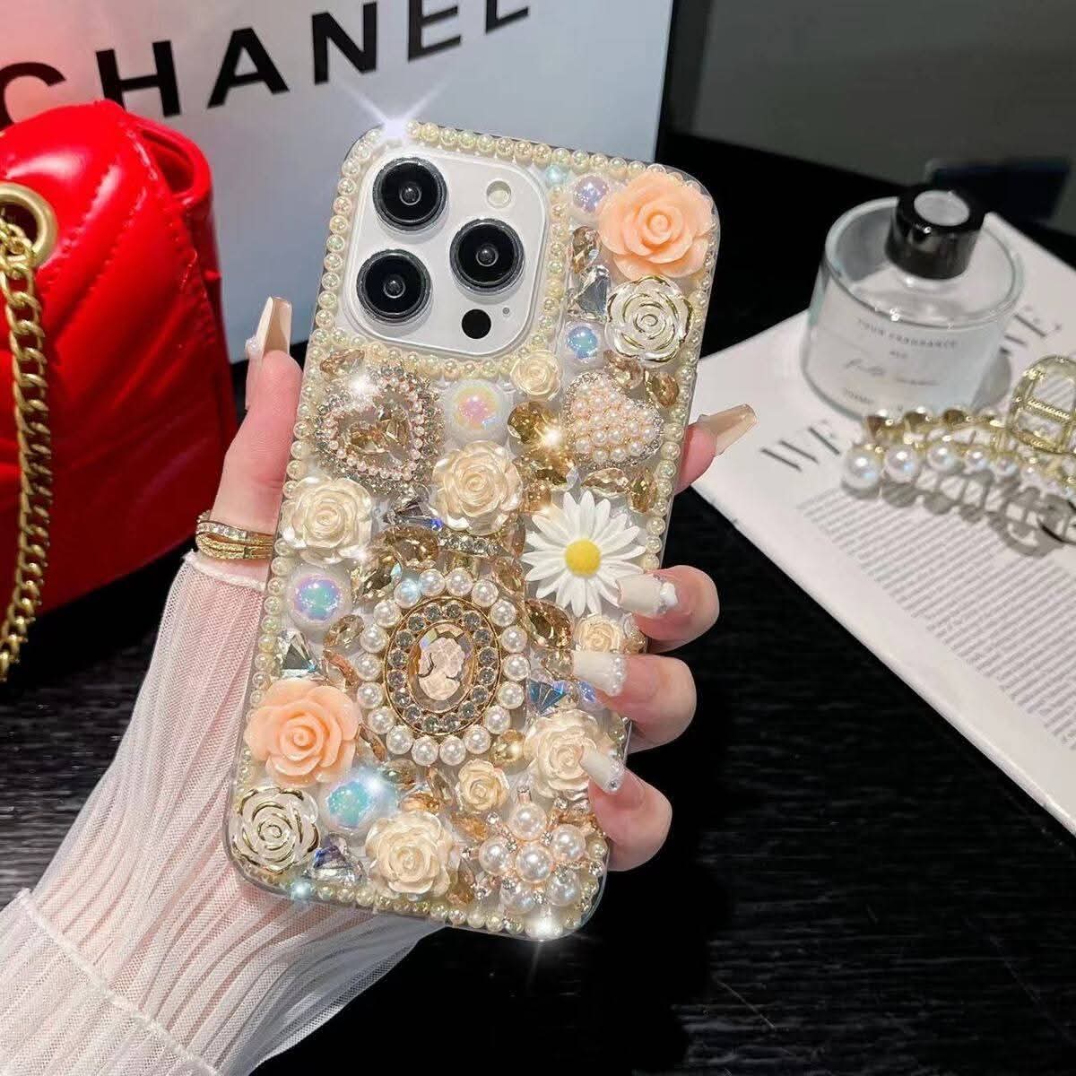 Luxury Vintage Floral Rhinestone Phone Case –